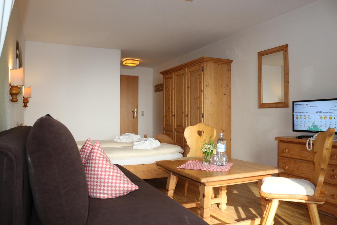 Budget Double Room,1002209970:JPEG